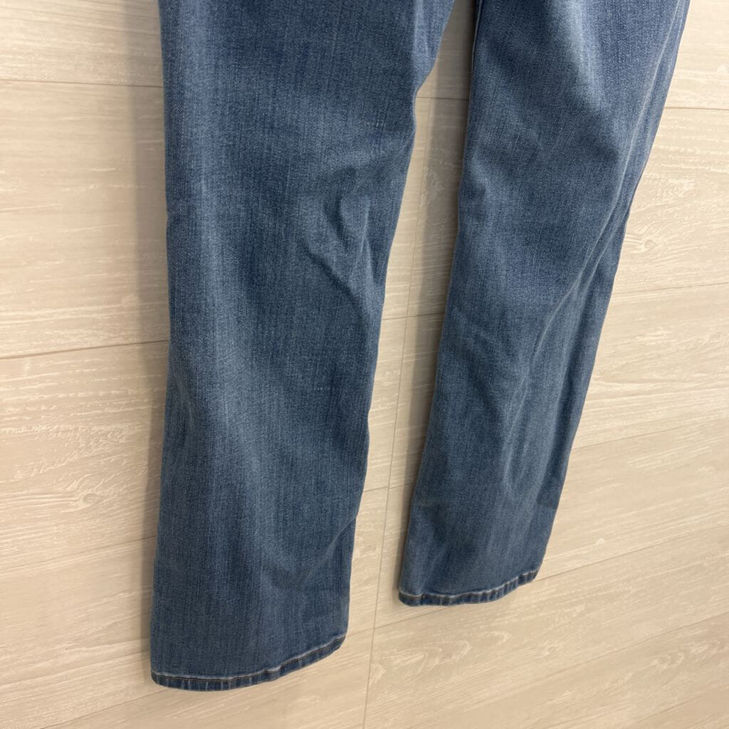 Levi Light Wash Blue Stretchy 505 Straight Leg Jeans 8
