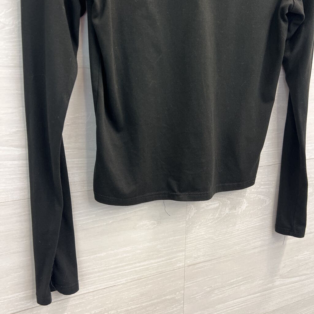 Olivia Rae Black Long Sleeve V Neck Top Small