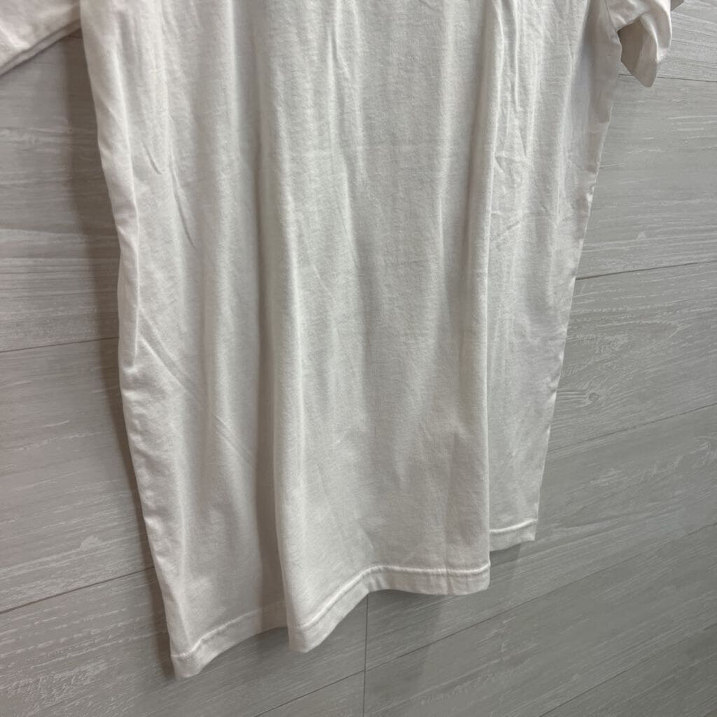 Kaeraz White/ Multi Arizona Short Sleeve Graphic Tee Medium