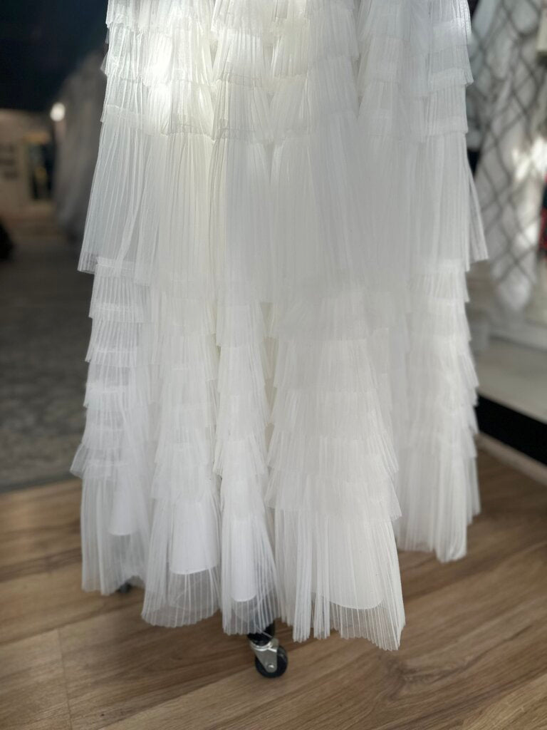 Bridal by Dave and Johnny Ivory Tiered Tulle Bridal Gown 8