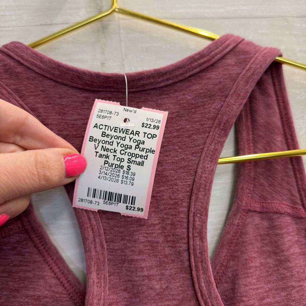 Beyond Yoga Purple V Neck Cropped Tank Top Small