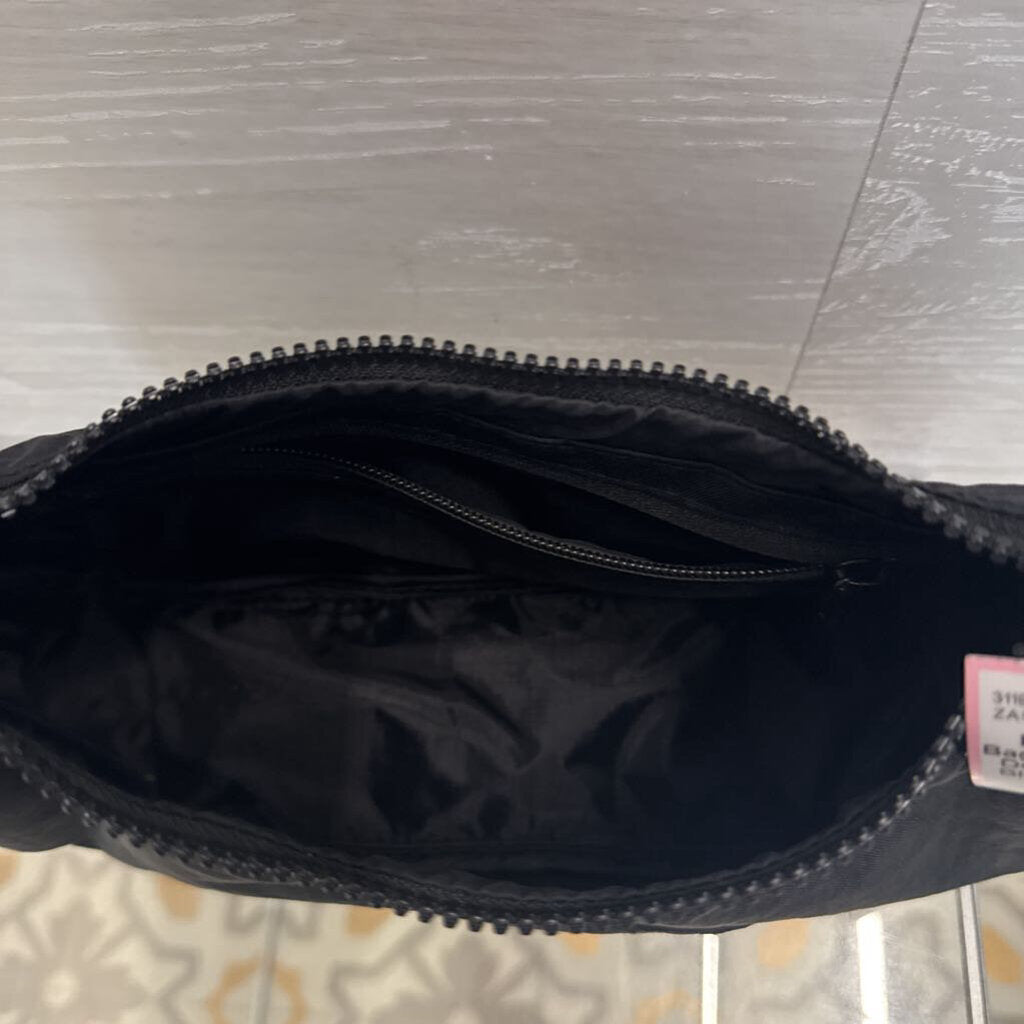 Baggu Black/ Orange Detail Swan Purse