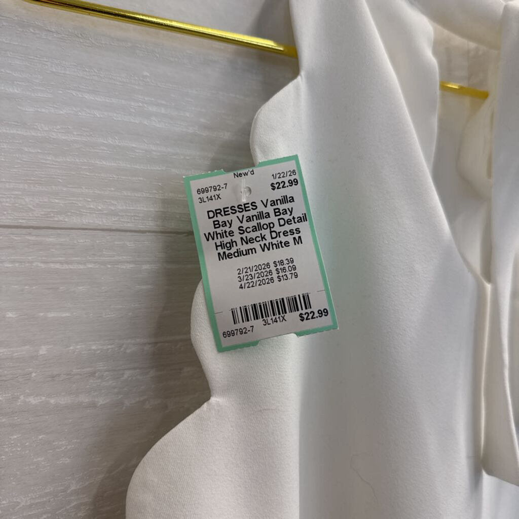 Vanilla Bay White Scallop Detail High Neck Dress Medium