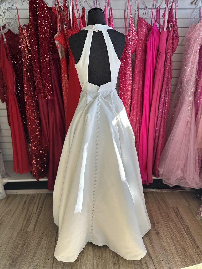 Stella York Plunge Simple A-Line Bridal Gown 10