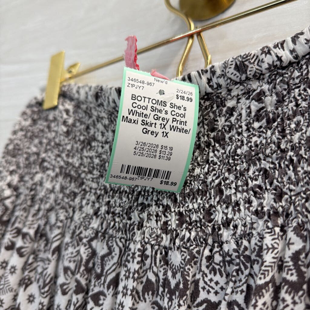 She's Cool White/ Grey Print Maxi Skirt 1X