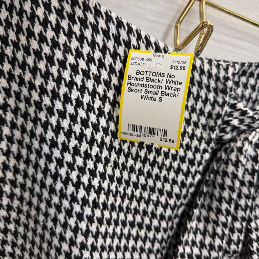 Black/ White Houndstooth Wrap Skort Small