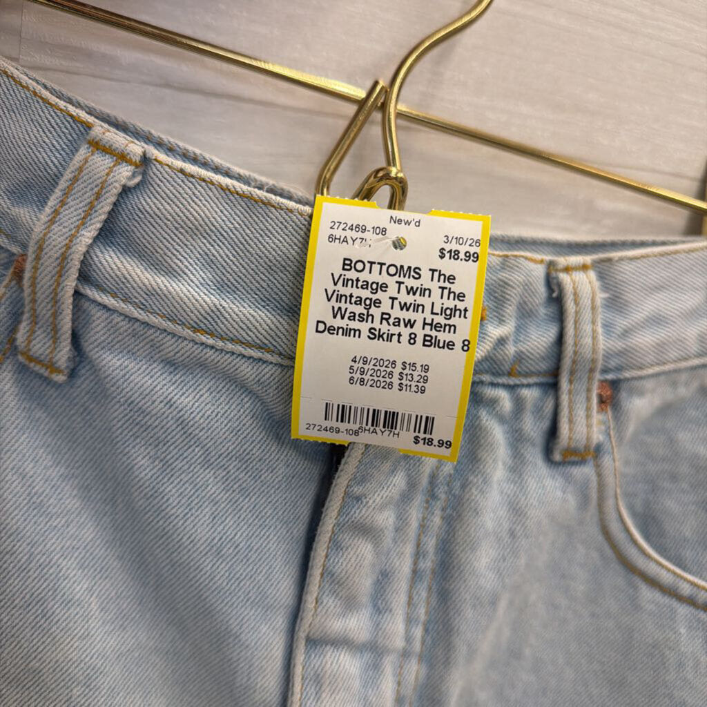 The Vintage Twin Light Wash Raw Hem Denim Skirt 8