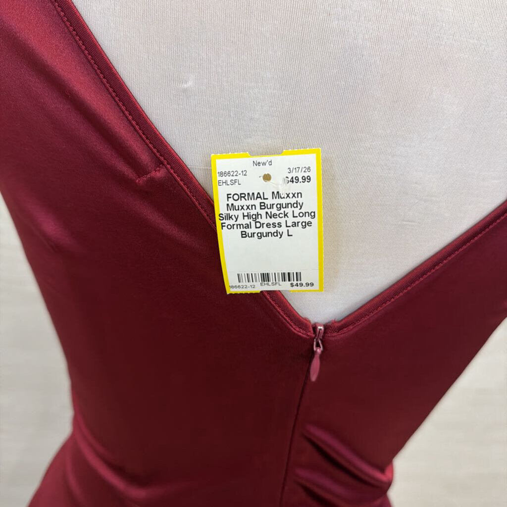 Muxxn Burgundy Silky High Neck Long Formal Dress Large