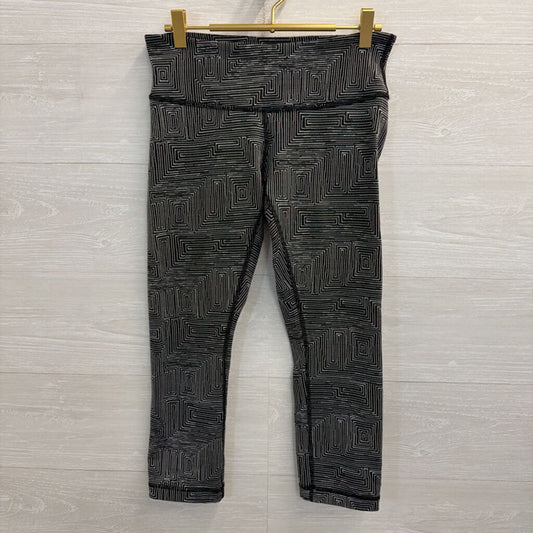 Lululemon Black/ White Print Cropped Leggings 6