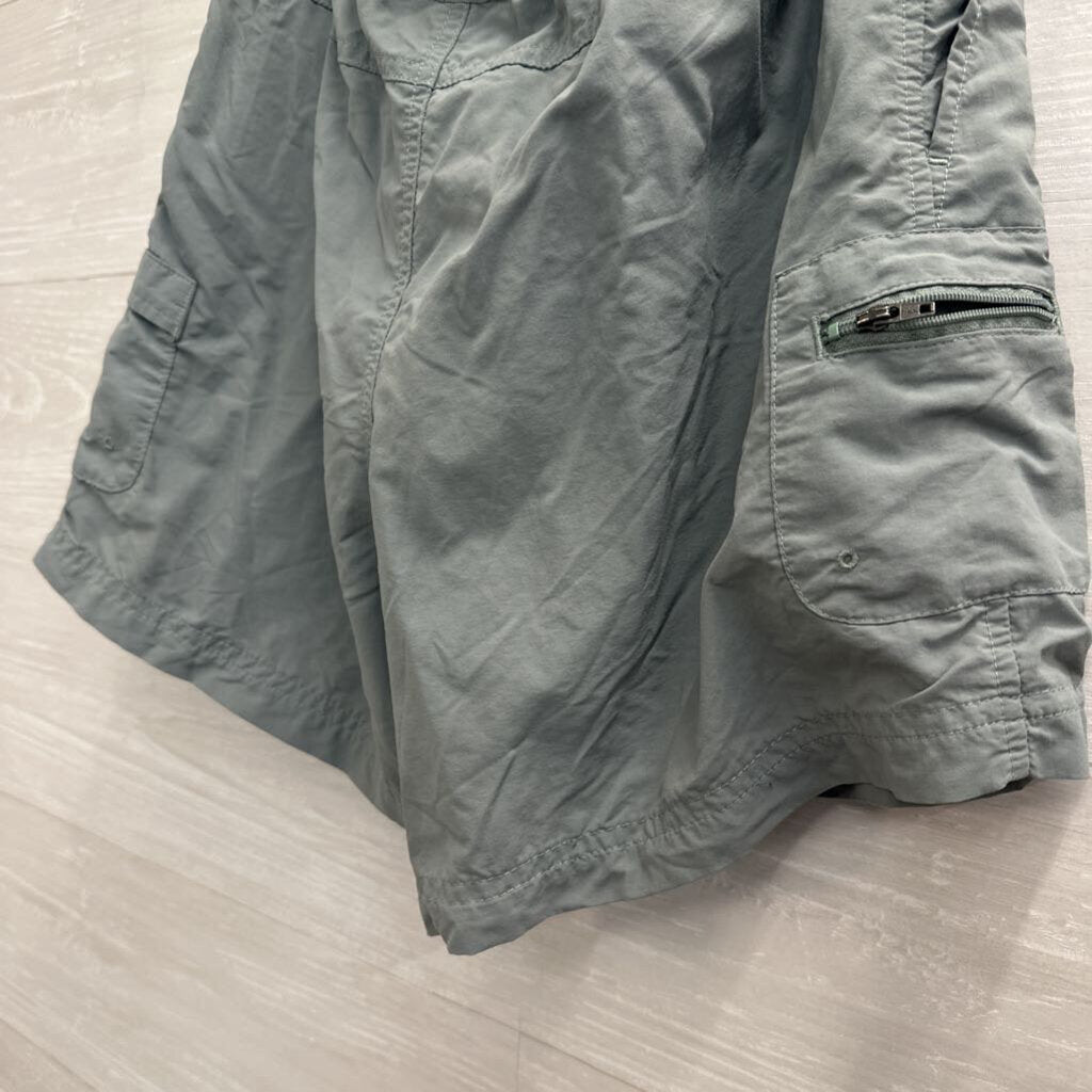 Columbia Green Wide Leg Athletic Shorts Medium