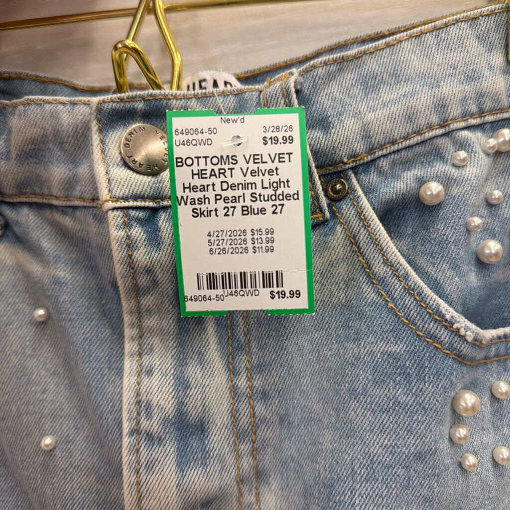 Velvet Heart Denim Light Wash Pearl Studded Skirt 27