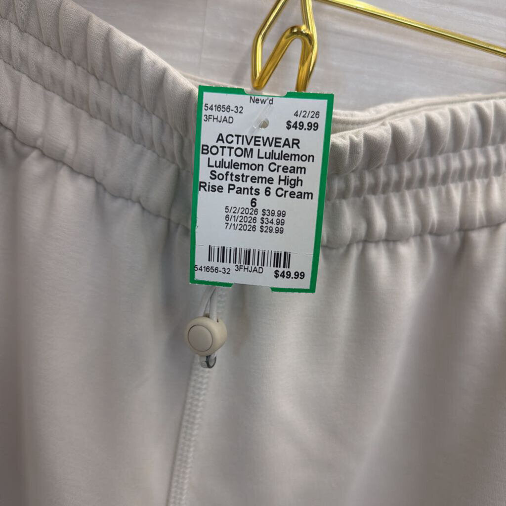Lululemon Cream Softstreme High Rise Pants 6