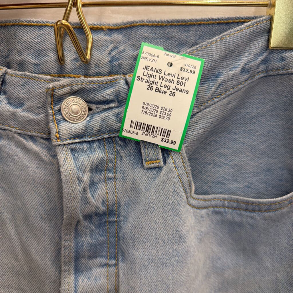 Levi Light Wash 501 Straight Leg Jeans 26