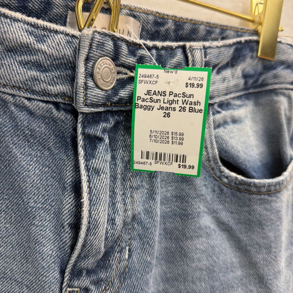 PacSun Light Wash Baggy Jeans 26