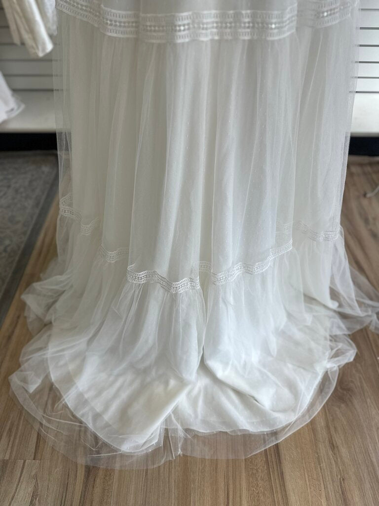 Melissa Sweet Tiered Skirt Boho Wedding Dress 16W