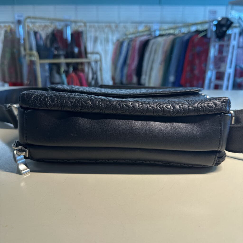Black Crossbody Concealed Carry Bag