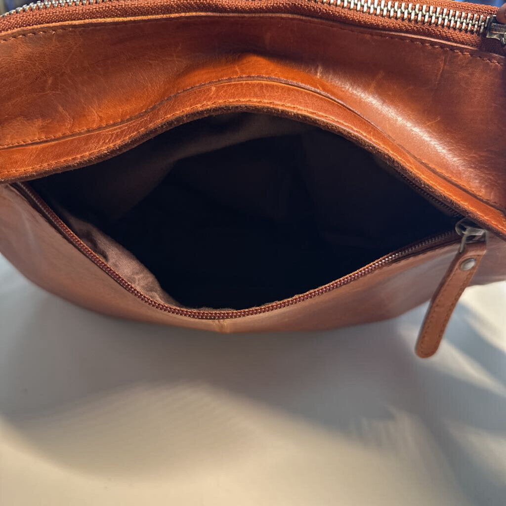Vilenca Holland Brown Leather Crossbody
