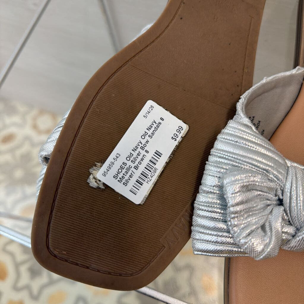 Old Navy Metallic Silver Bow Sandals 8