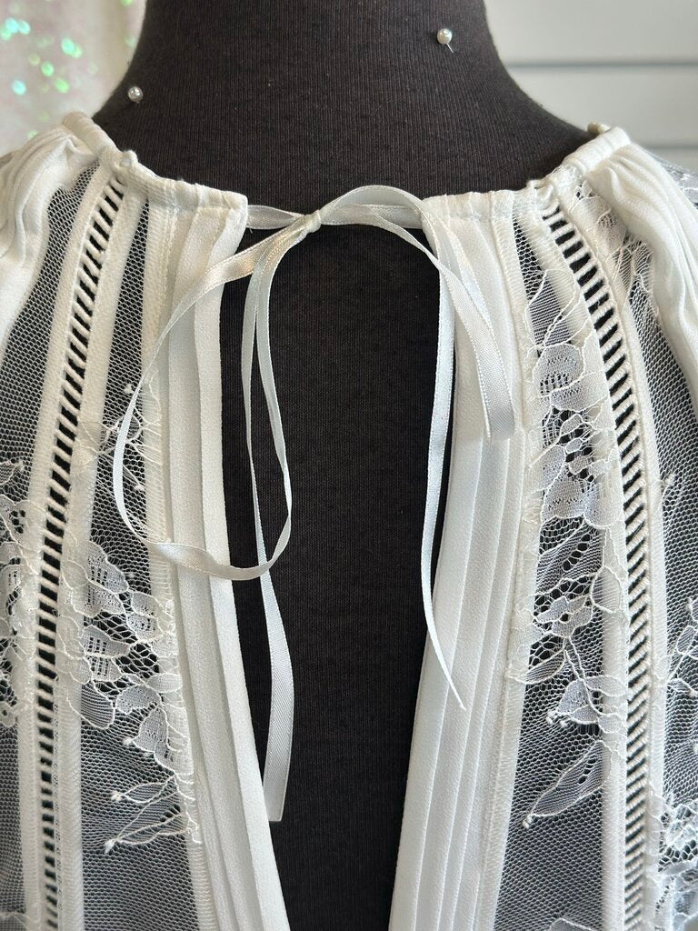 Asos Bridal Ivory Lace Short Sleeve Pleated Skirt Bridal Gown 6