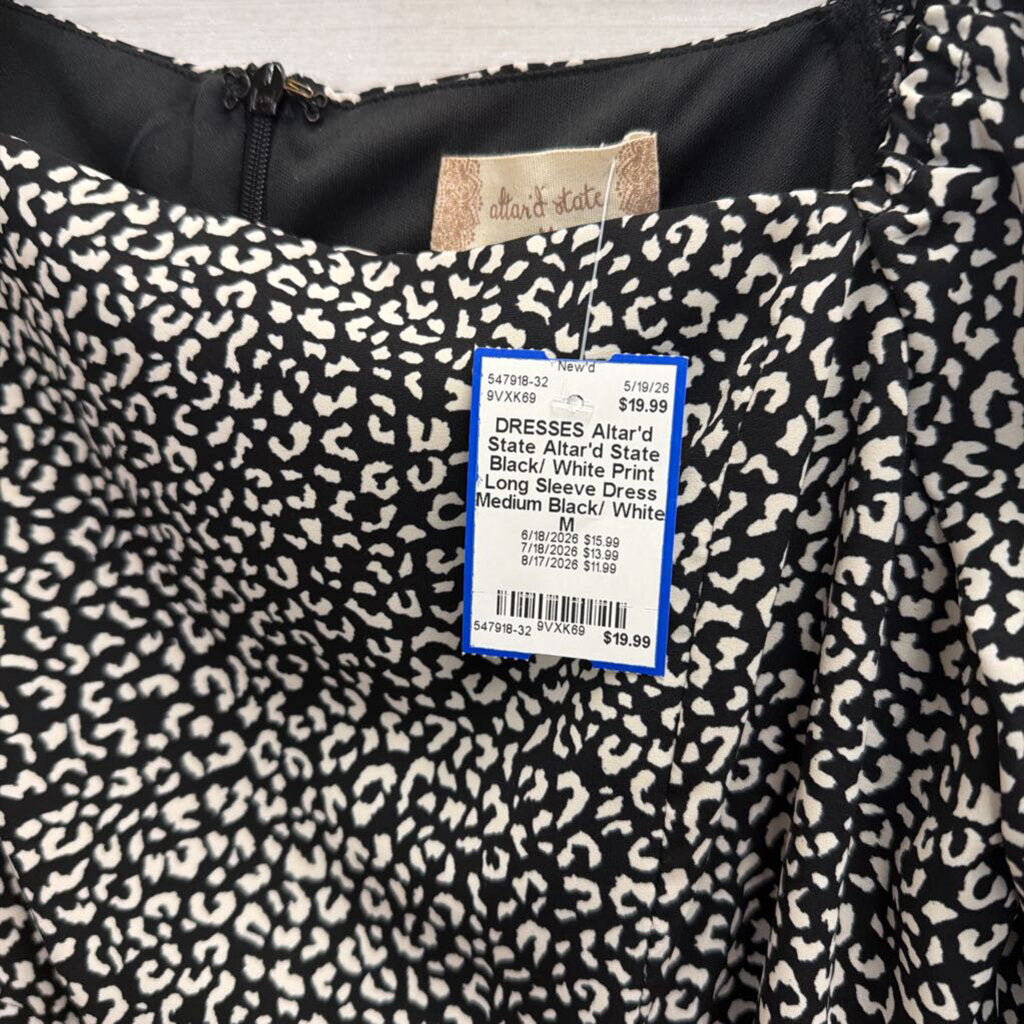 Altar'd State Black/ White Print Long Sleeve Dress Medium