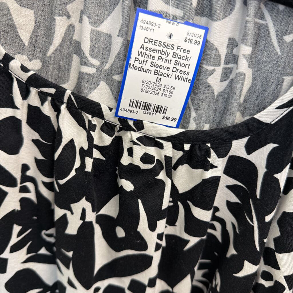 Black/ White Print Short Puff Sleeve Dress Medium