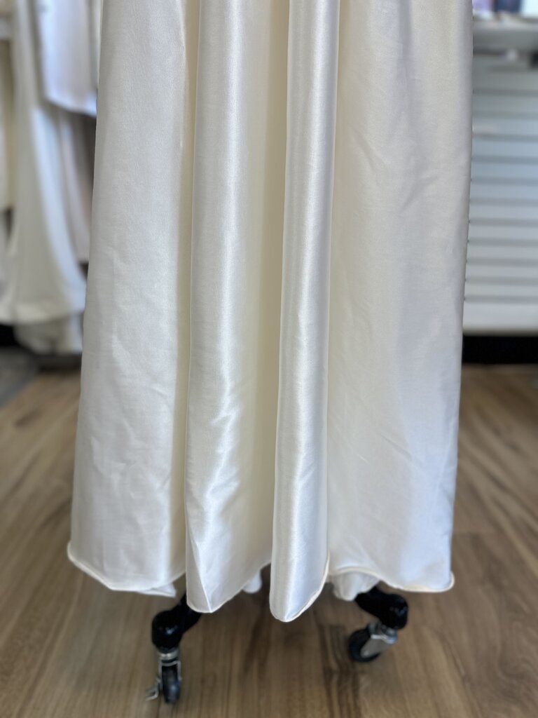 Ivory Satin Off Shoulder Long Sleeve Bridal Gown Medium