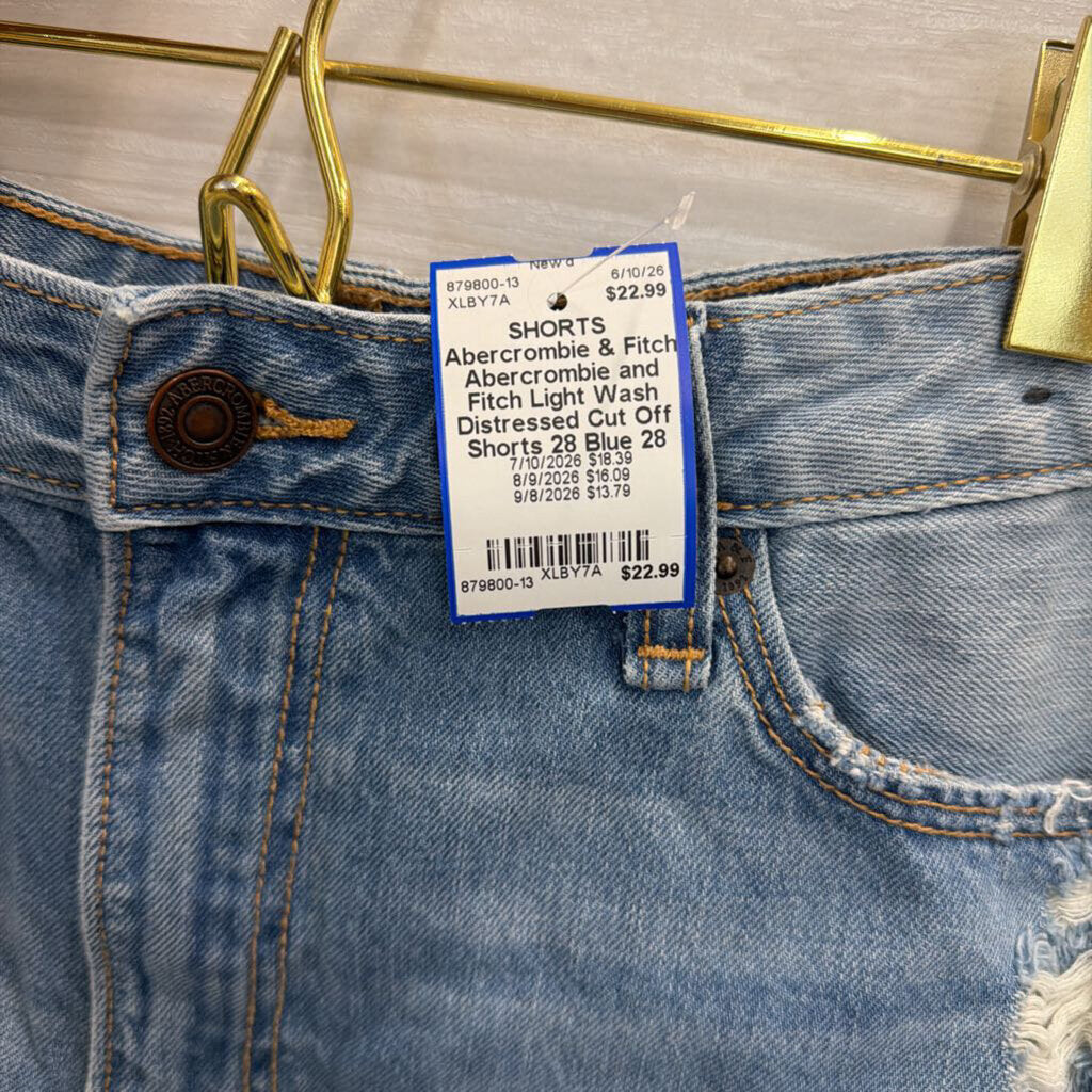 Abercrombie and Fitch Light Wash Distressed Cut Off Shorts 28