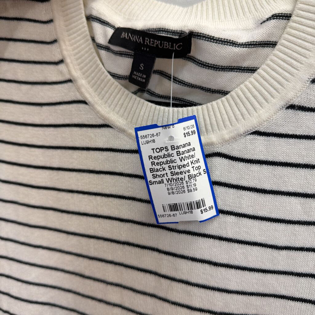 Banana Republic White/ Black Striped Knit Short Sleeve Top Small