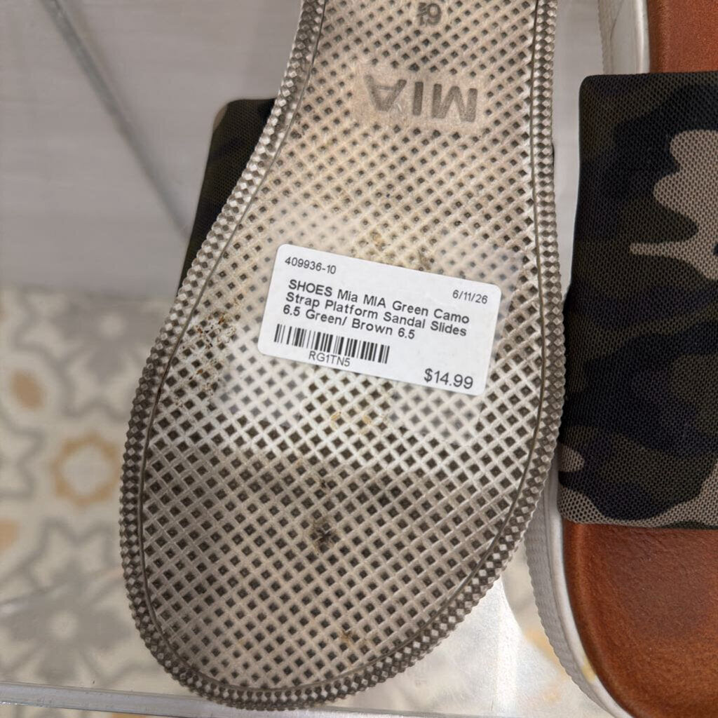 MIA Green Camo Strap Platform Sandal Slides 6.5