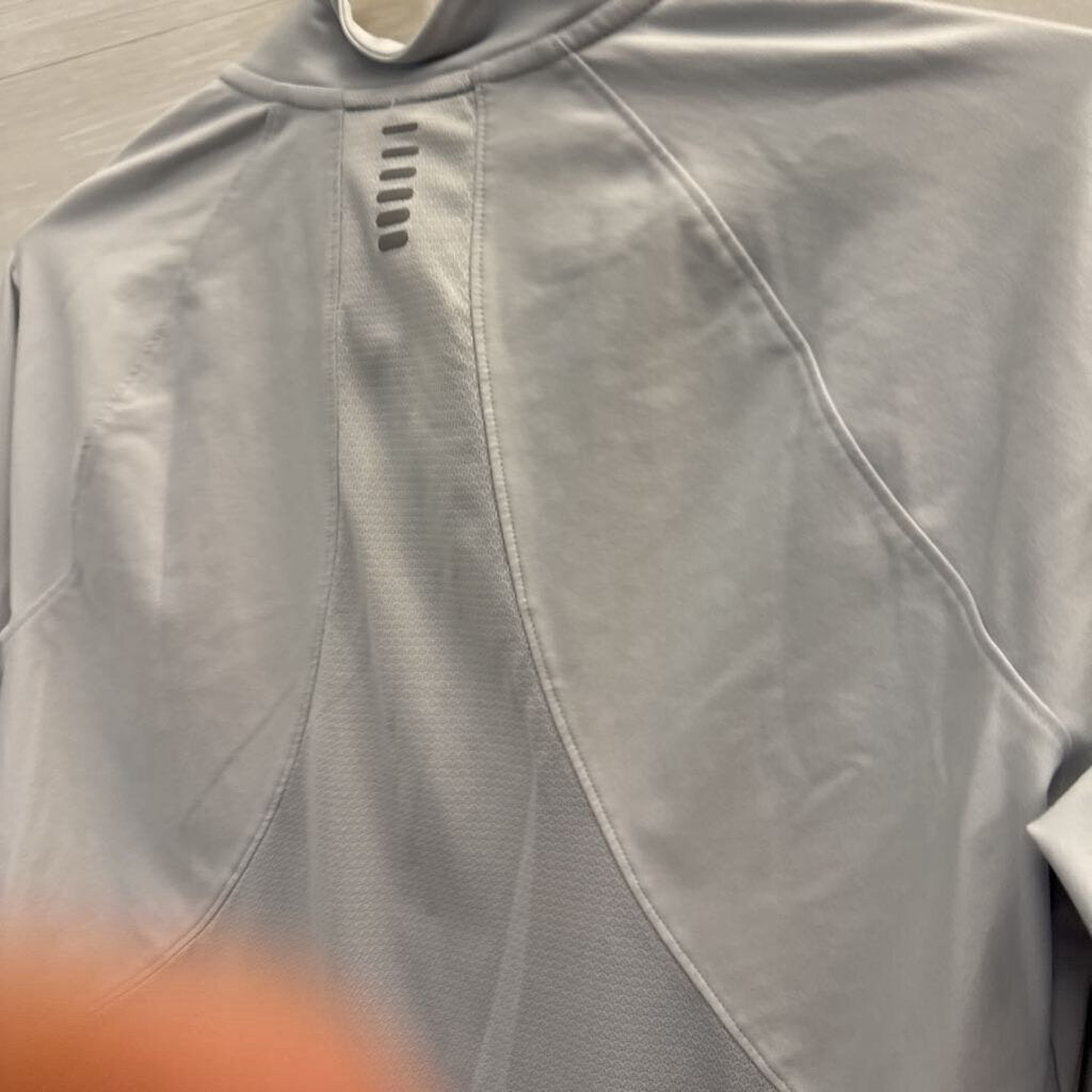 Under Armour Half Zip Long Sleeve Top Small