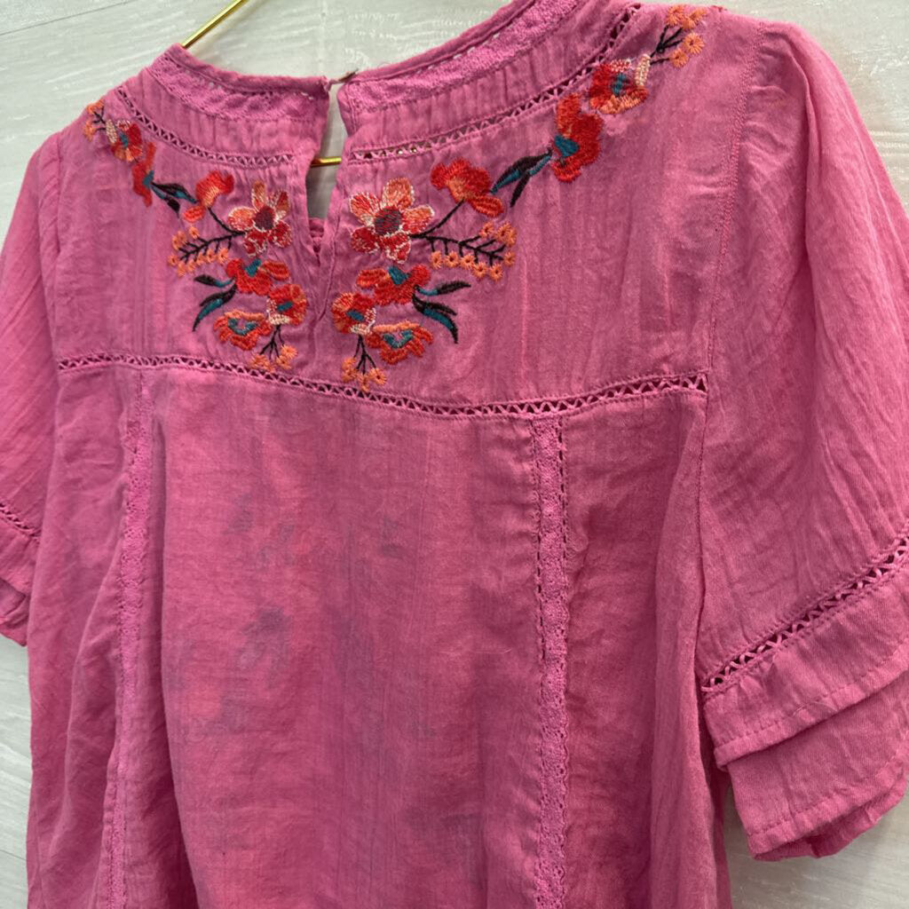 Umgee Pink Embroidered Short Sleeve Top Small