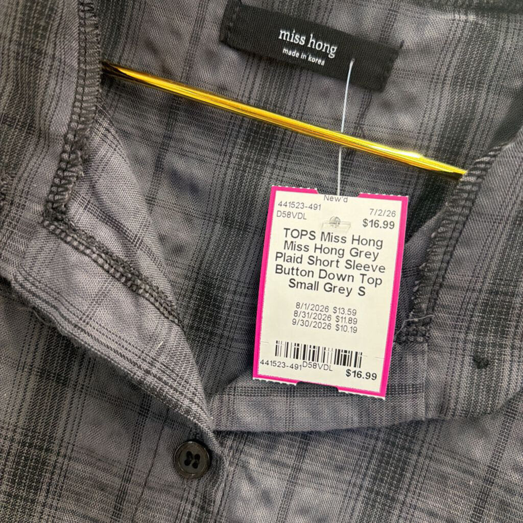 Miss Hong Grey Plaid Short Sleeve Button Down Top Small