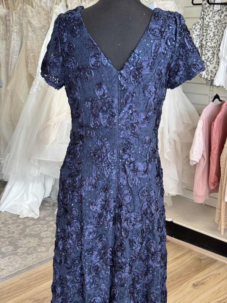Alex Evenings Navy Rosette Lace Short Sleeve Long Formal Dress 8