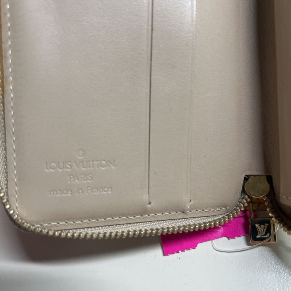 Louis Vuitton Yellow Vernis Patent Leather Wallet