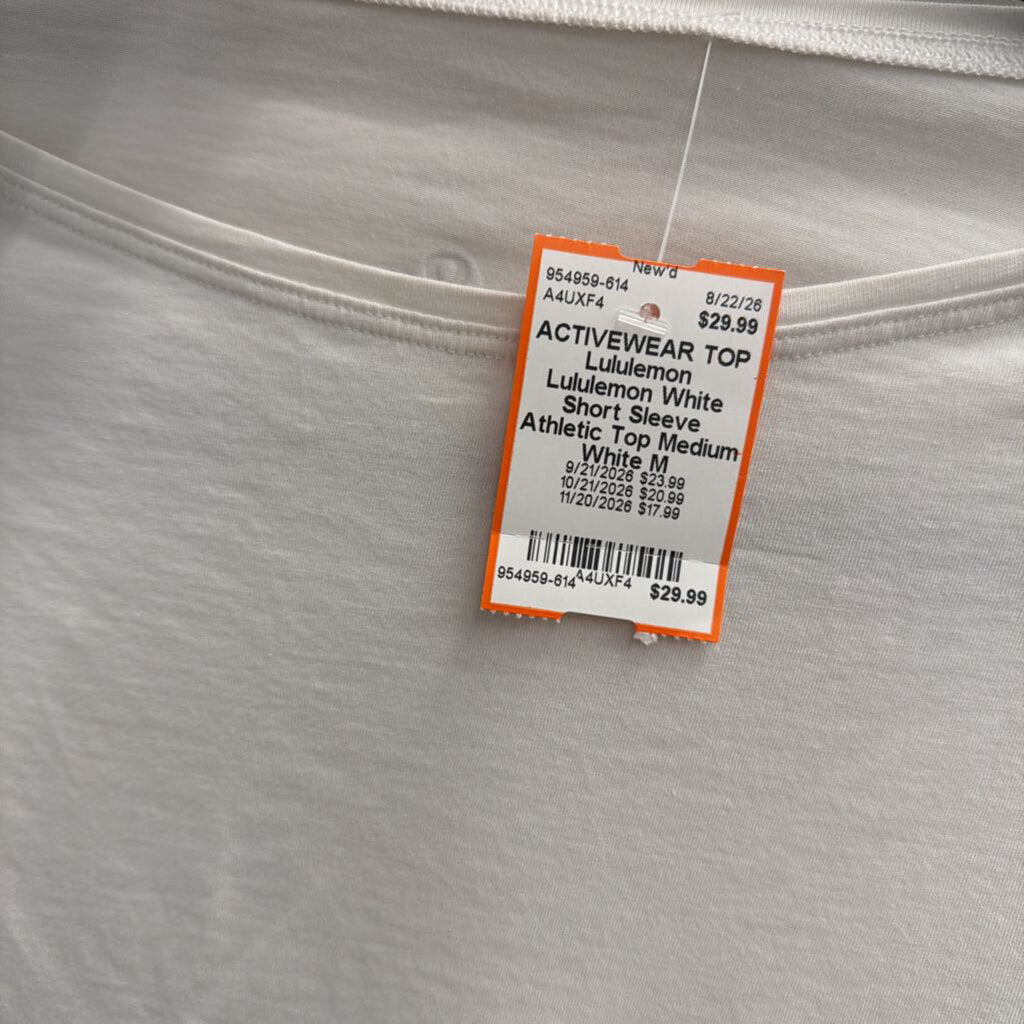 Lululemon White Short Sleeve Athletic Top Medium