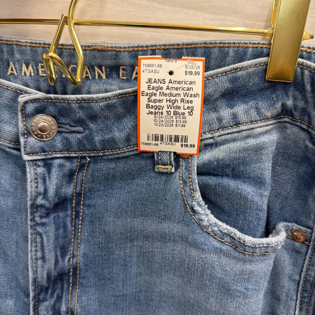 American Eagle Medium Wash Super High Rise Baggy Wide Leg Jeans 10