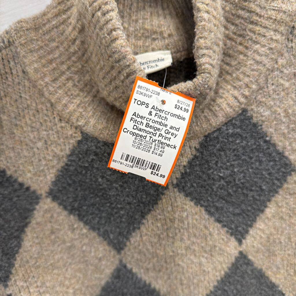Abercrombie and Fitch Beige/ Grey Diamond Print Cropped Turtleneck Sweater Small