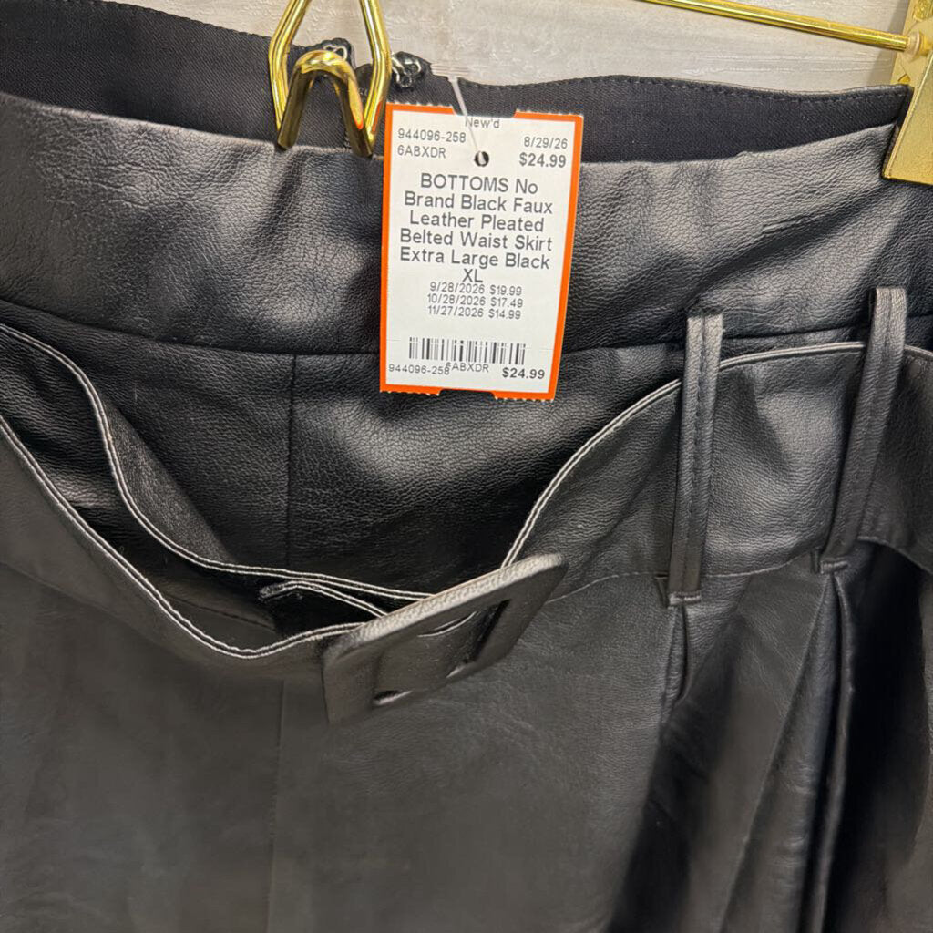 Black Faux Leather Pleated Belted Waist Skirt Extra Large