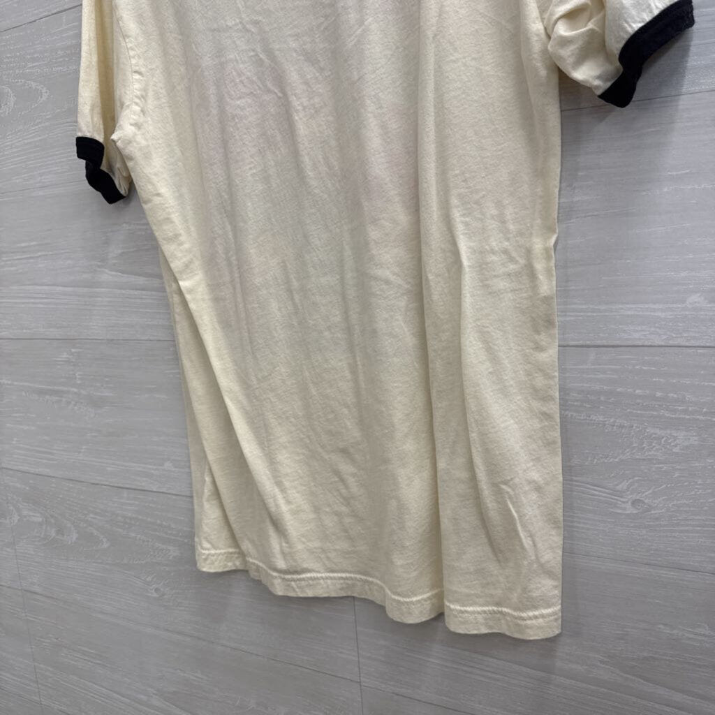 Super Nintendo Cream/ Black Mario Kart Short Sleeve Graphic Tee Medium