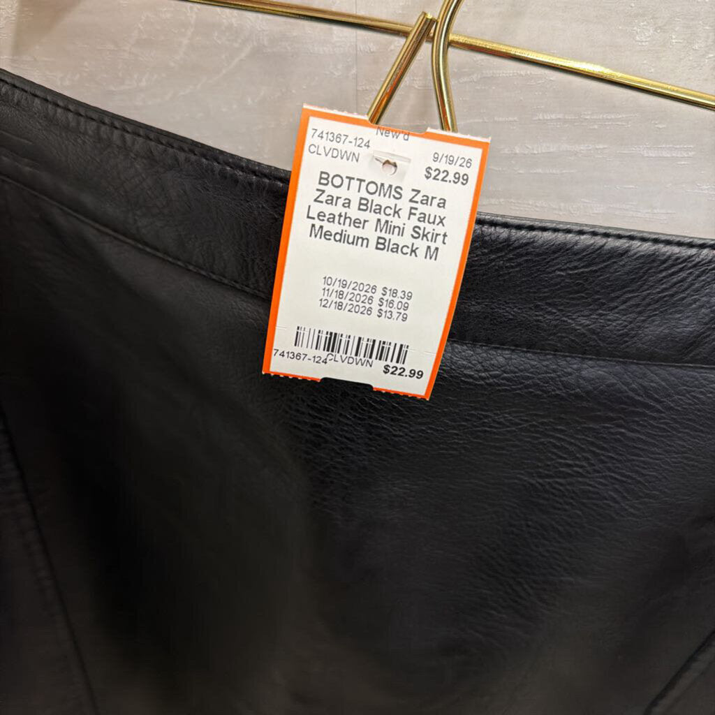 Zara Black Faux Leather Mini Skirt Medium