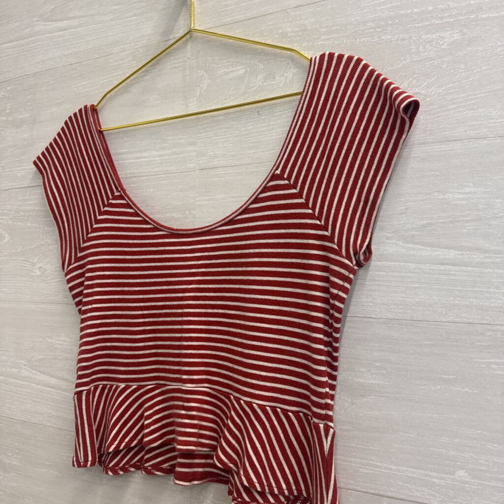 American Eagle Red/ White Striped Cropped Short Sleeve Top Medium