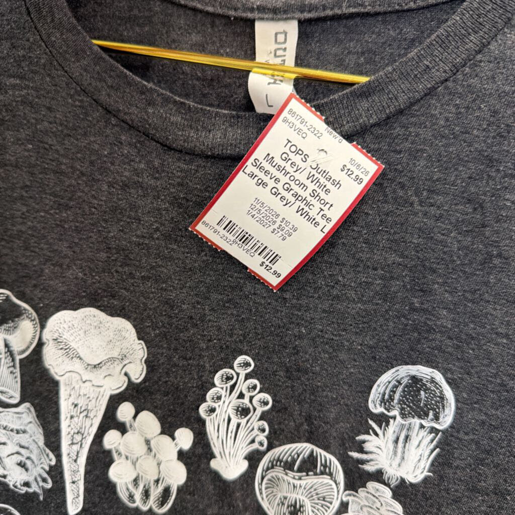 Grey/ White Mushroom Short Sleeve Graphic Tee Large