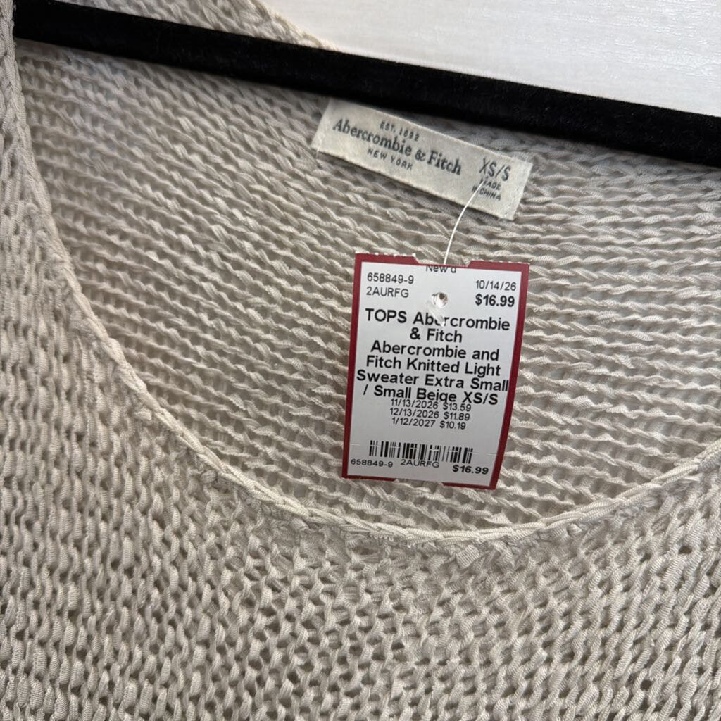 Abercrombie and Fitch Knitted Light Sweater Extra Small / Small