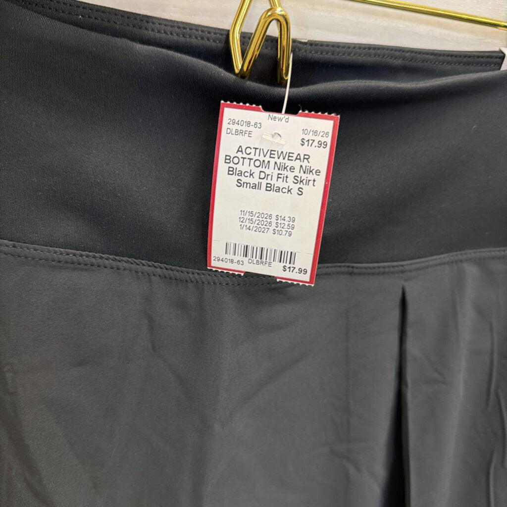 Nike Black Dri Fit Skirt Small