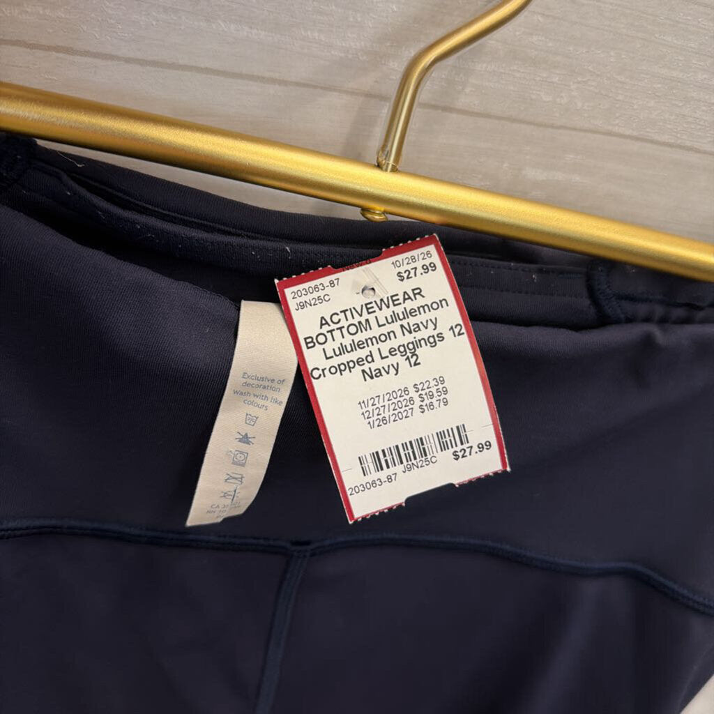 Lululemon Navy Cropped Leggings 12