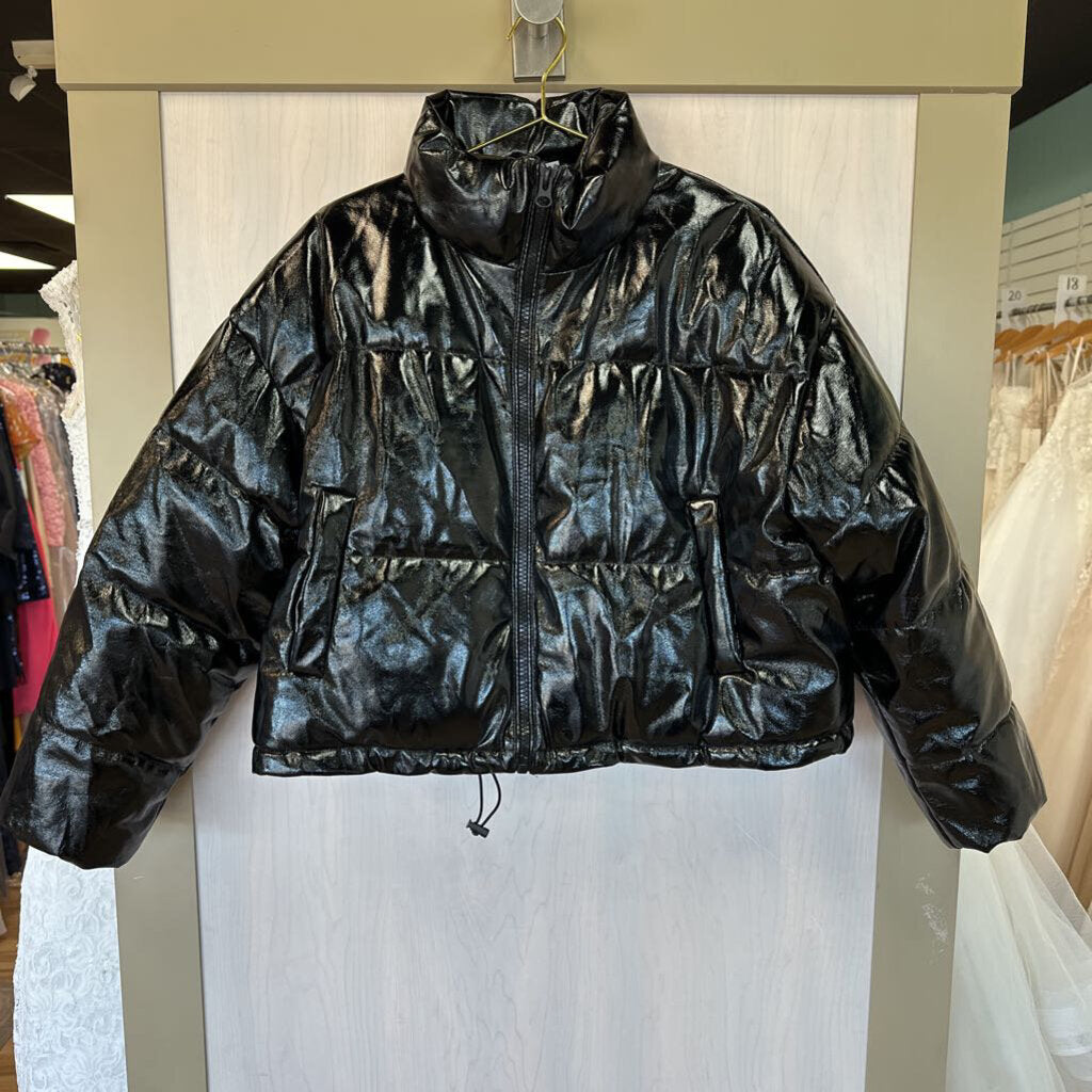 Black Shiny Patent Puffer Jacket Large