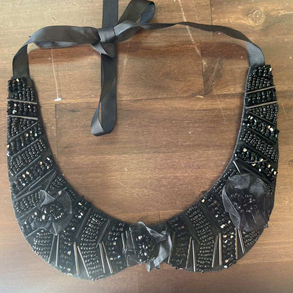 Self Tie Peter Pan Collar