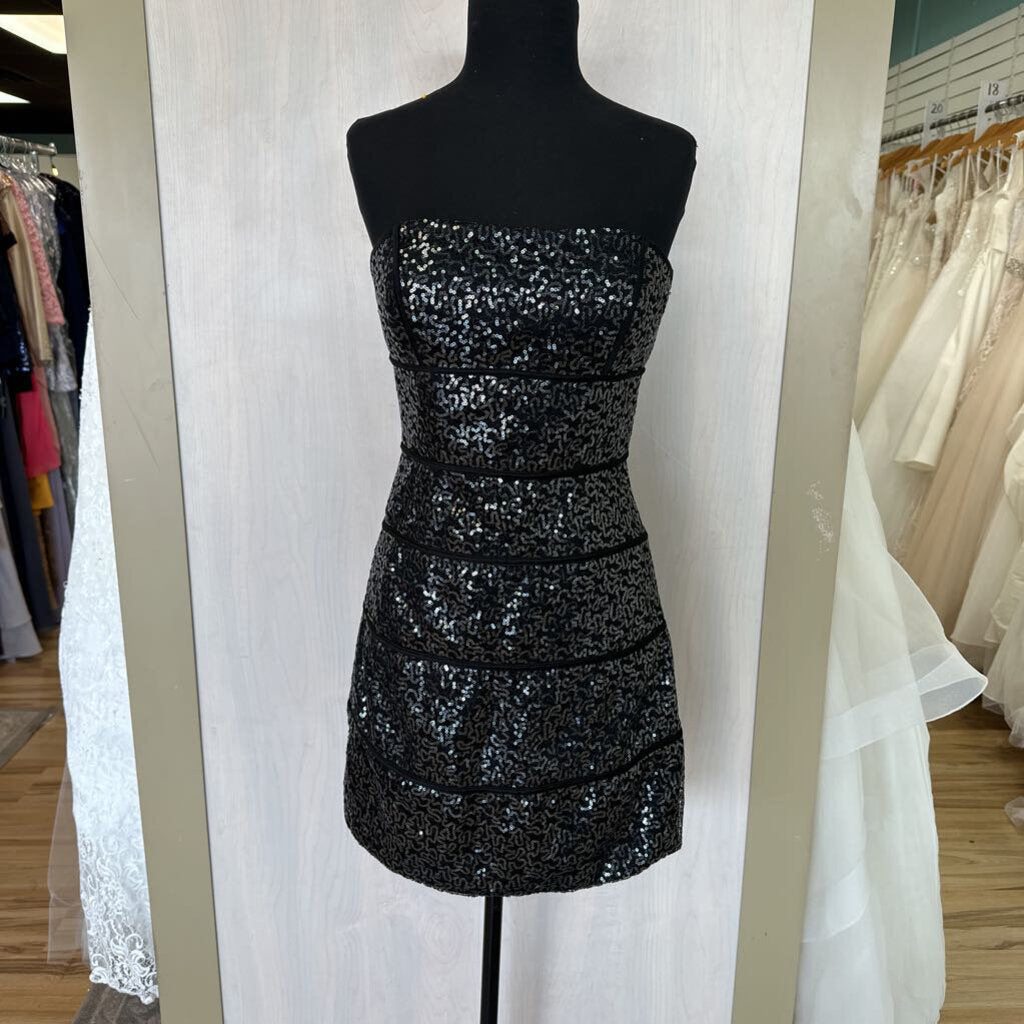 Strapless Full Sequin Homecoming Dress 6