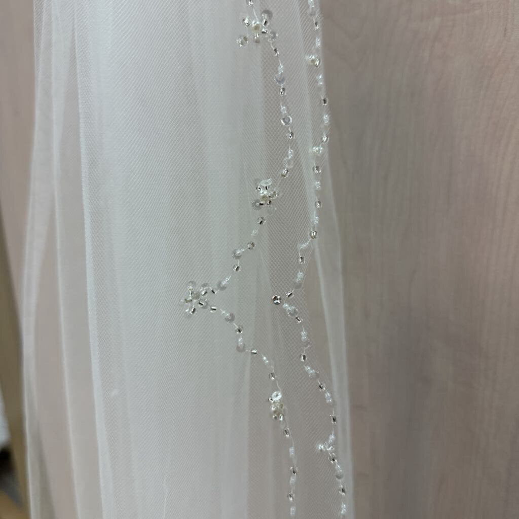 One Tier Veil Double Beaded Scalloped Edge6825