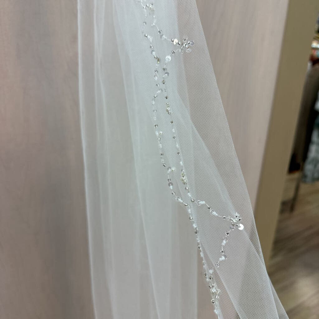 One Tier Veil Double Beaded Scalloped Edge6825